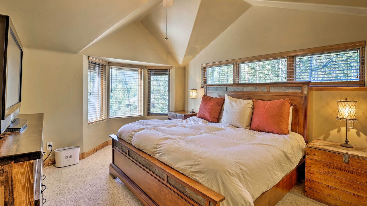Photo of Bedroom in The Reserve