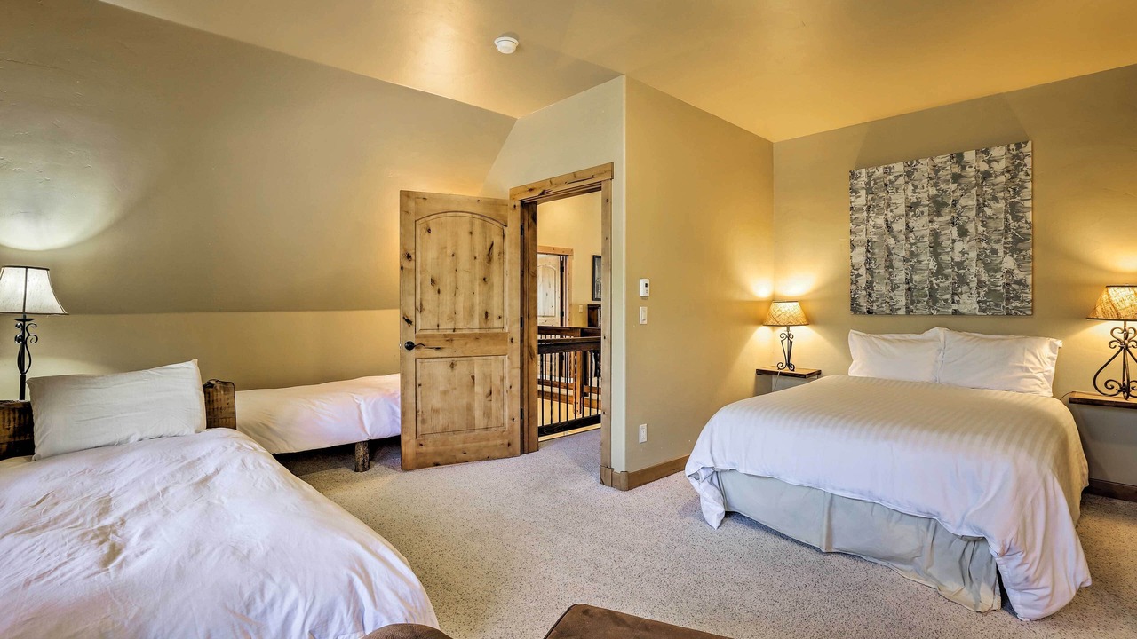 Photo of Bedroom in The Reserve