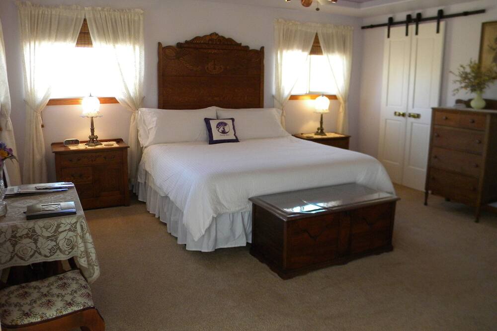 Photo of Bedroom in Clifton