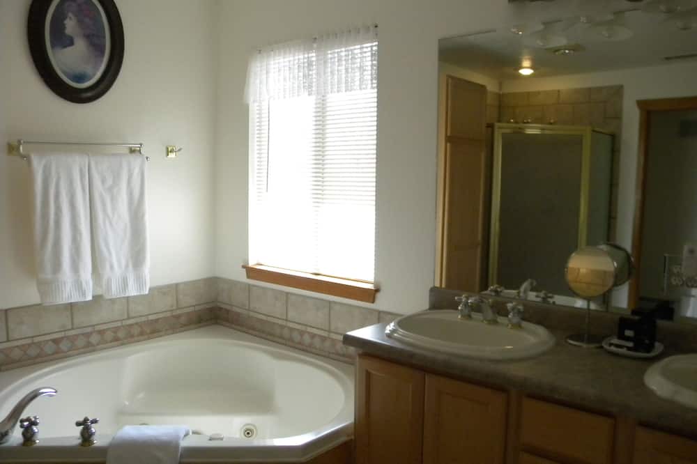 Photo of Bathroom in Clifton
