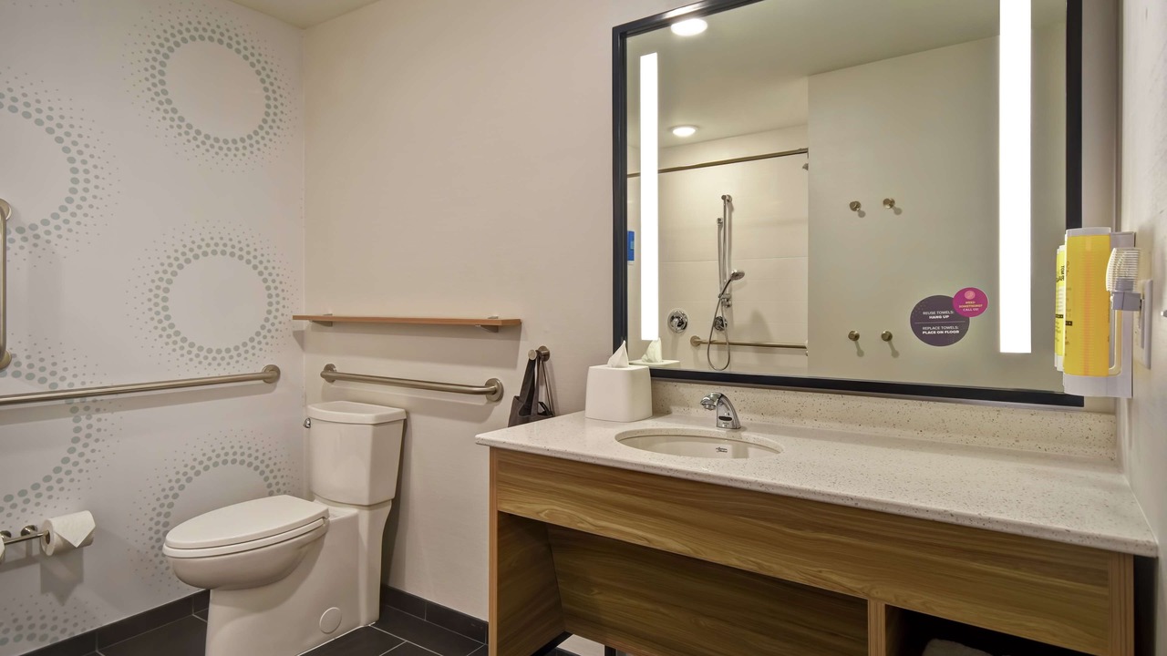 Photo of Bathroom in Lone Tree