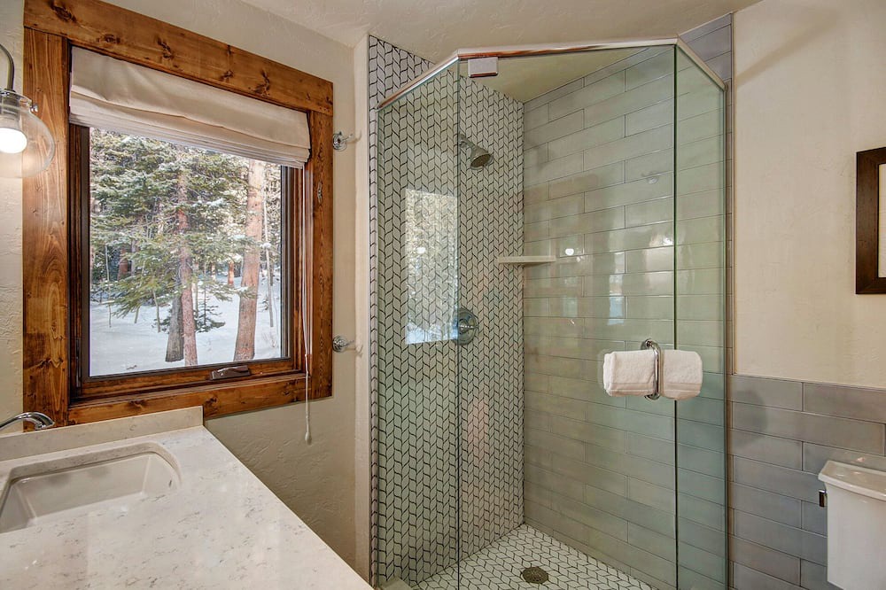 Photo of Bathroom in Blue River