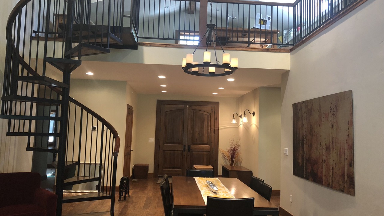 Photo of Livingroom in Snowmass Village