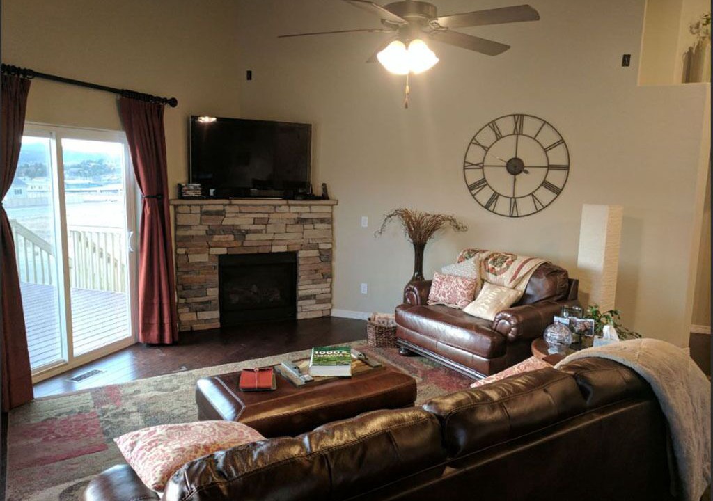 Photo of Livingroom in Monument