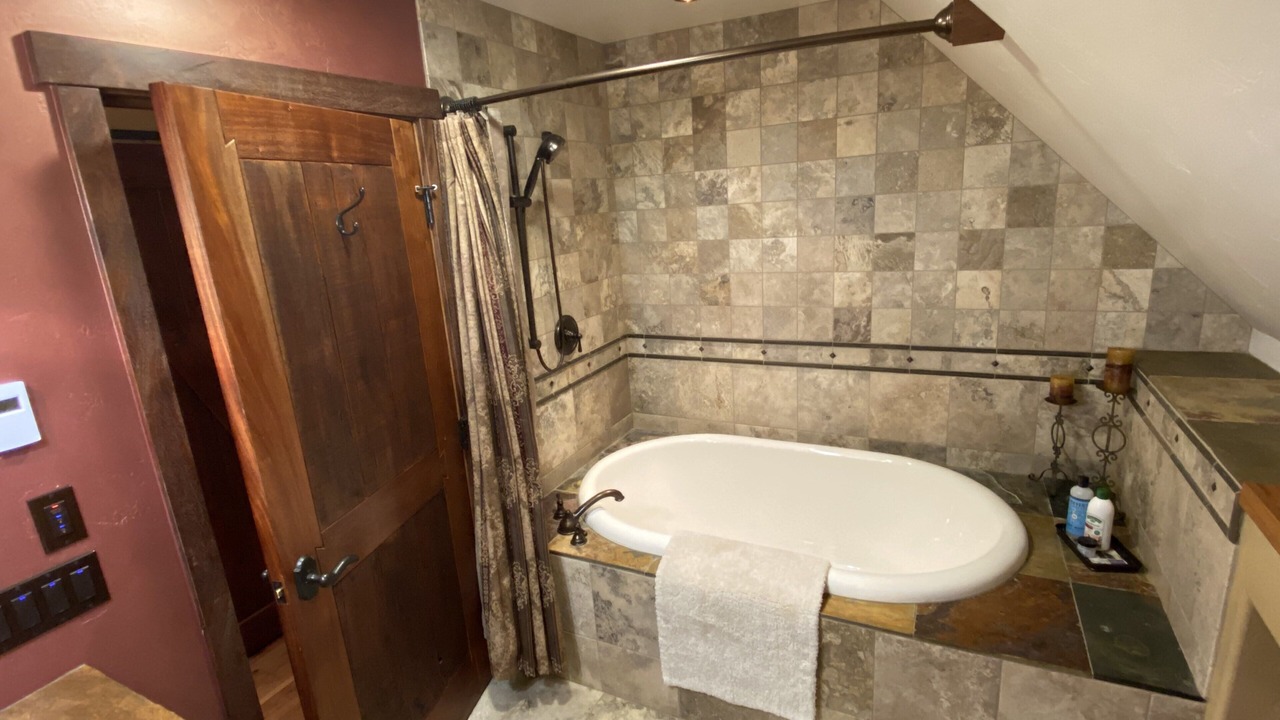 Photo of Bathroom in Durango - Purgatory