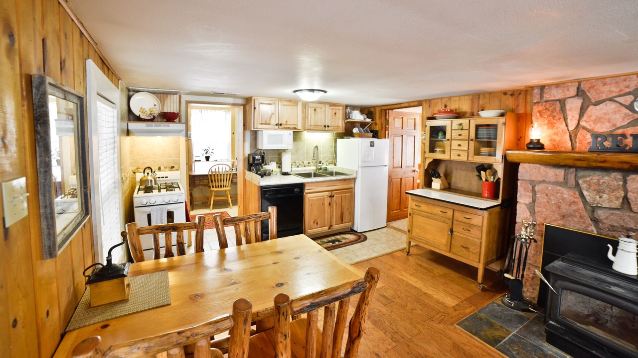 Photo of Kitchen in Divide