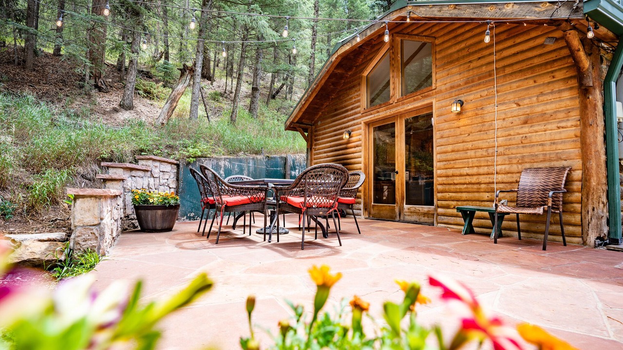 Photo of Patio Balcony in Evergreen