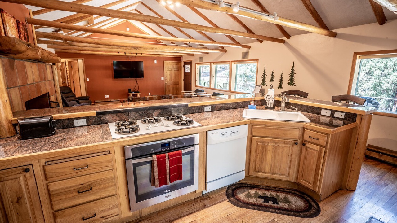 Photo of Kitchen in Evergreen