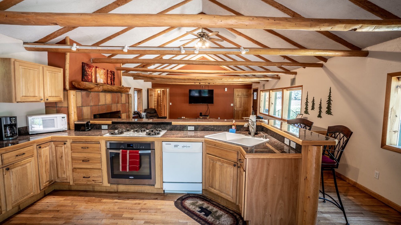 Photo of Kitchen in Evergreen