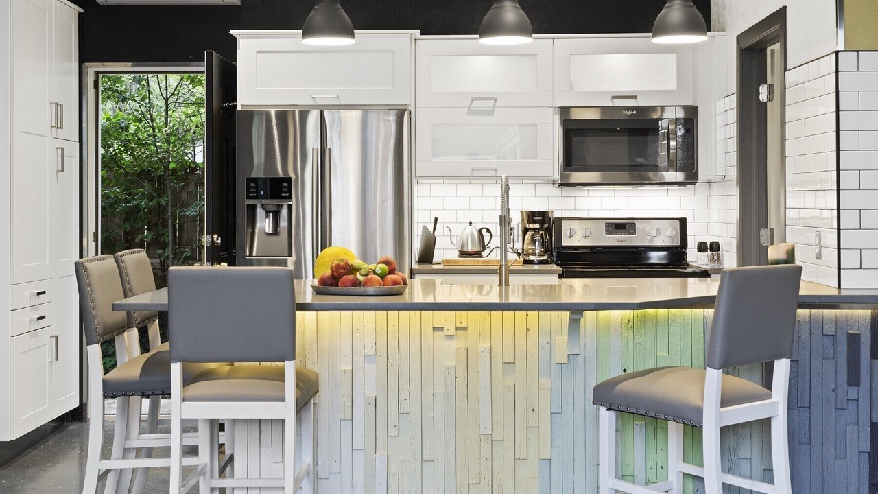 Photo of Kitchen in Barths