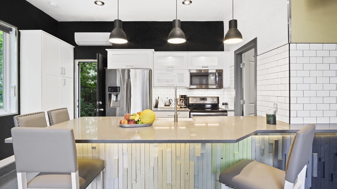 Photo of Kitchen in Barths