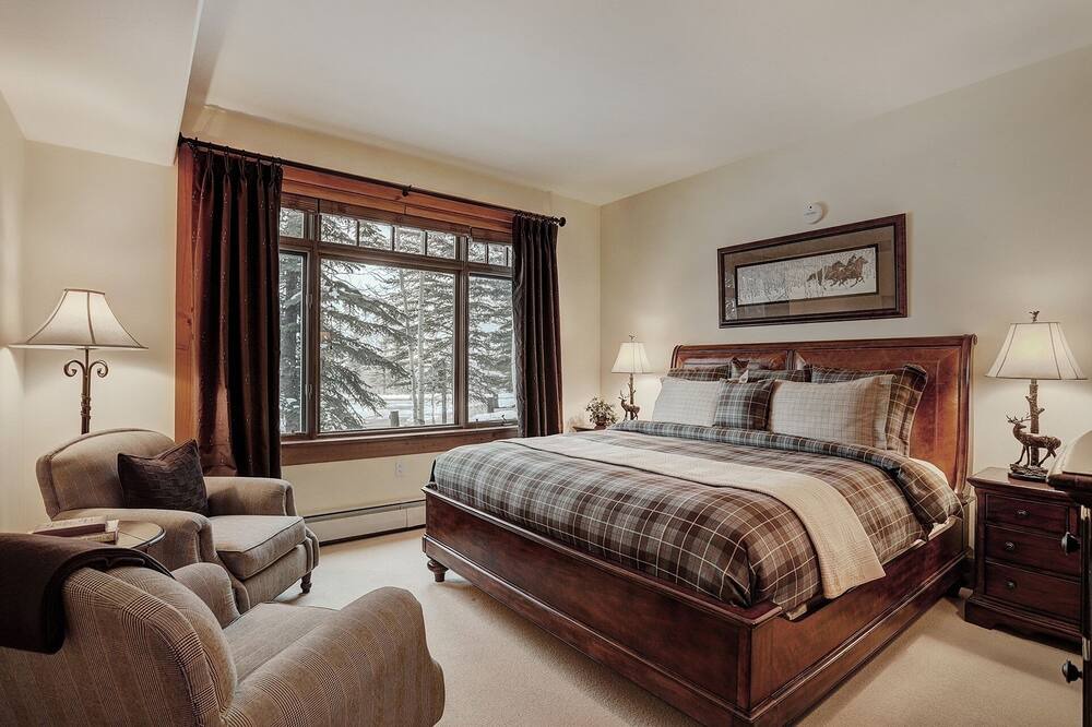 Photo of Bedroom in Avon