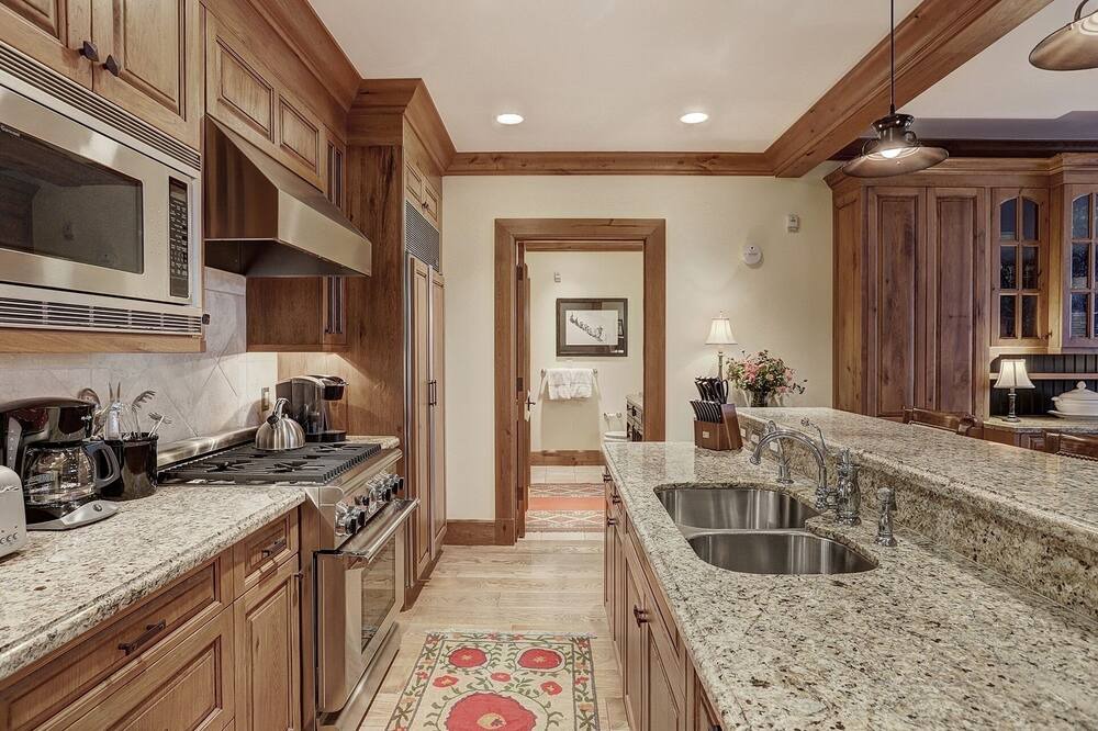 Photo of Kitchen in Avon
