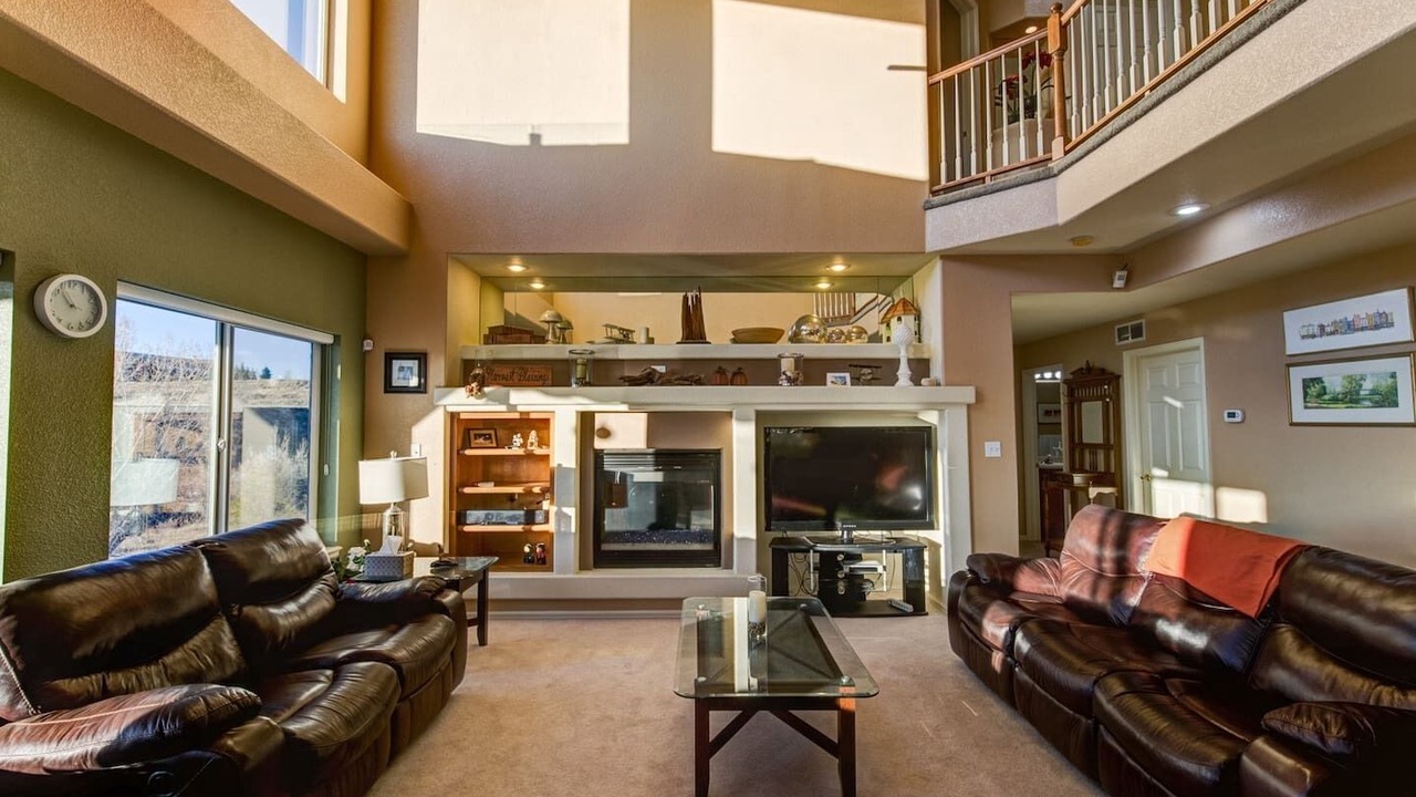 Photo of Bedroom in Northeast Colorado Springs