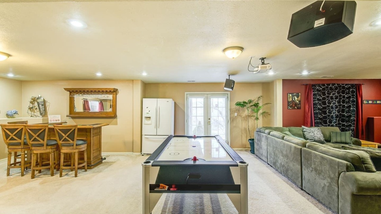 Photo of Bedroom in Northeast Colorado Springs