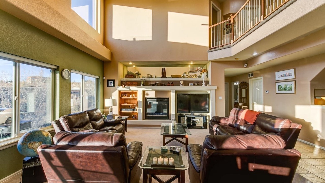 Photo of Bedroom in Northeast Colorado Springs