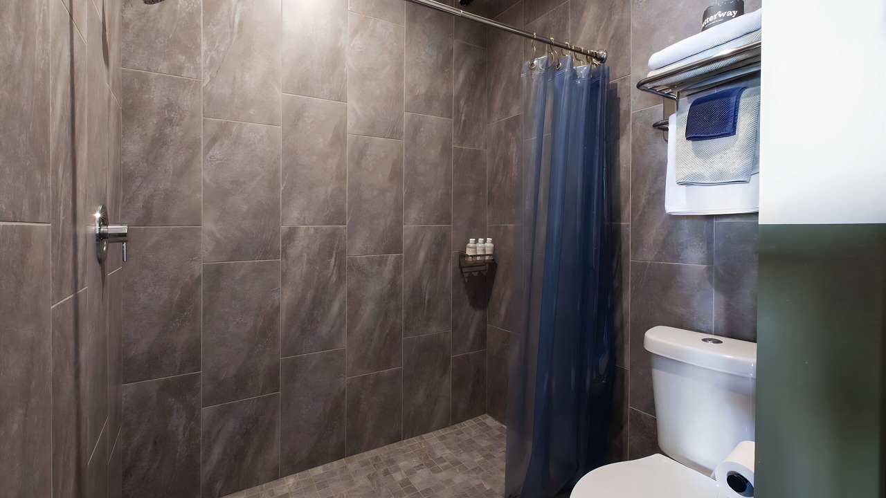 Photo of Bathroom in Del Norte