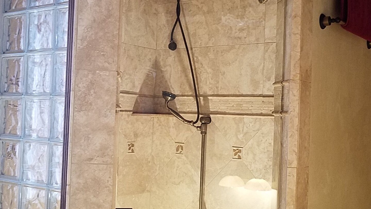 Photo of Bathroom in Aspen Glen