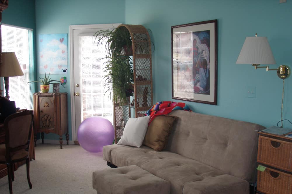 Photo of Livingroom in Frasier Meadows
