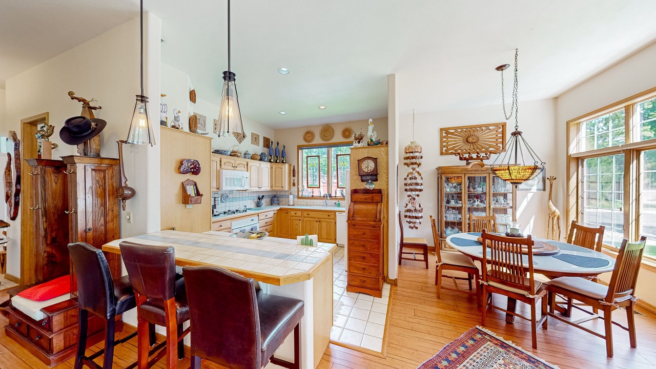 Photo of Livingroom in Dalton Ranch
