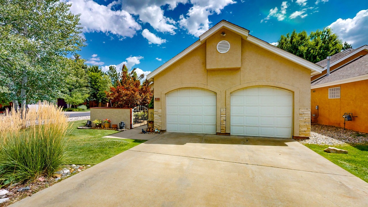 Photo of Outdoor in Dalton Ranch