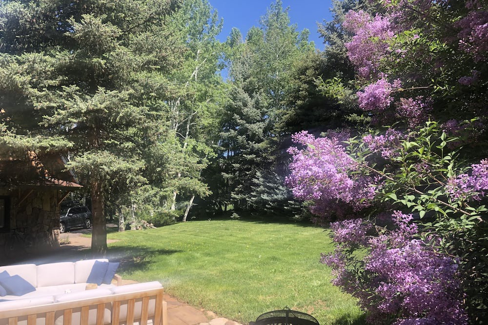 Photo of Outdoor in Basalt