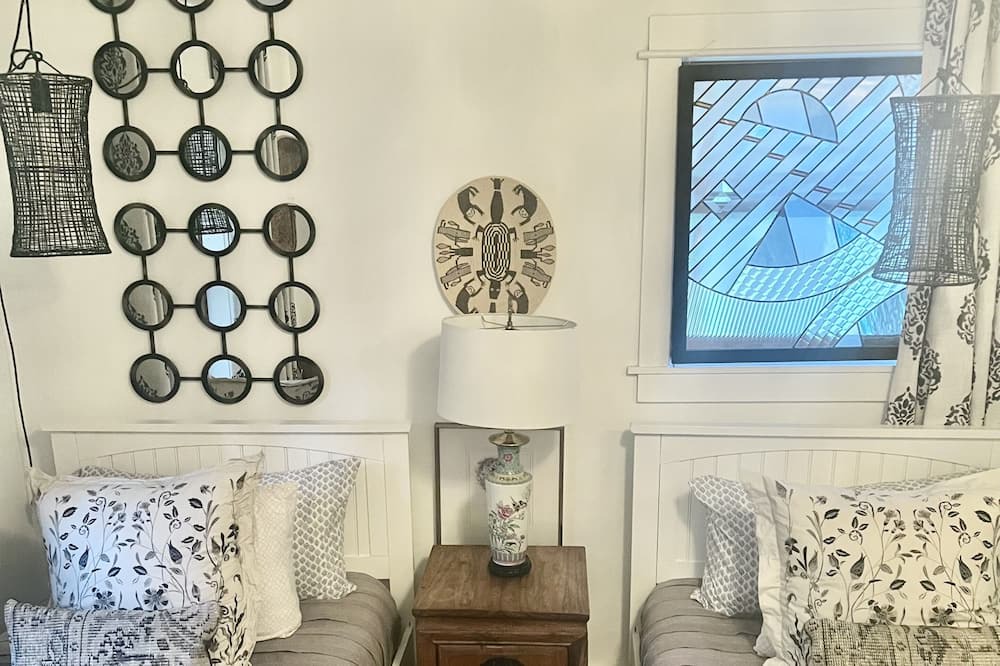 Photo of Bedroom in Basalt