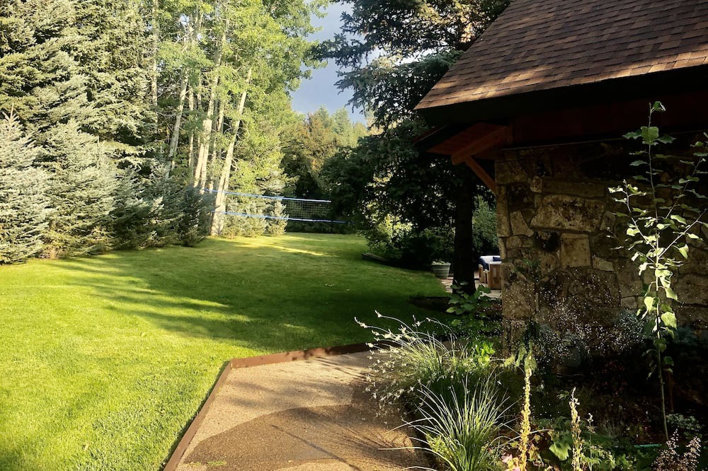 Photo of Outdoor in Basalt