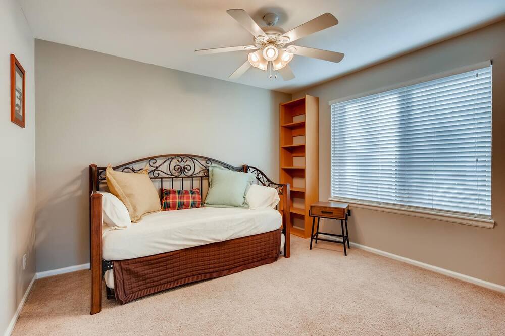 Photo of Bedroom in Westridge