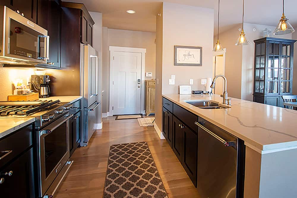Photo of Kitchen in Rendezvous