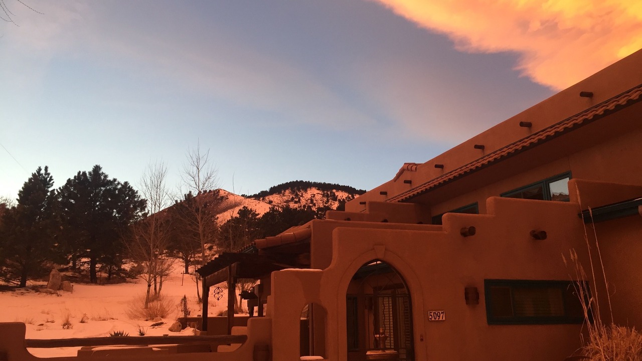 Photo of Outdoor in Golden