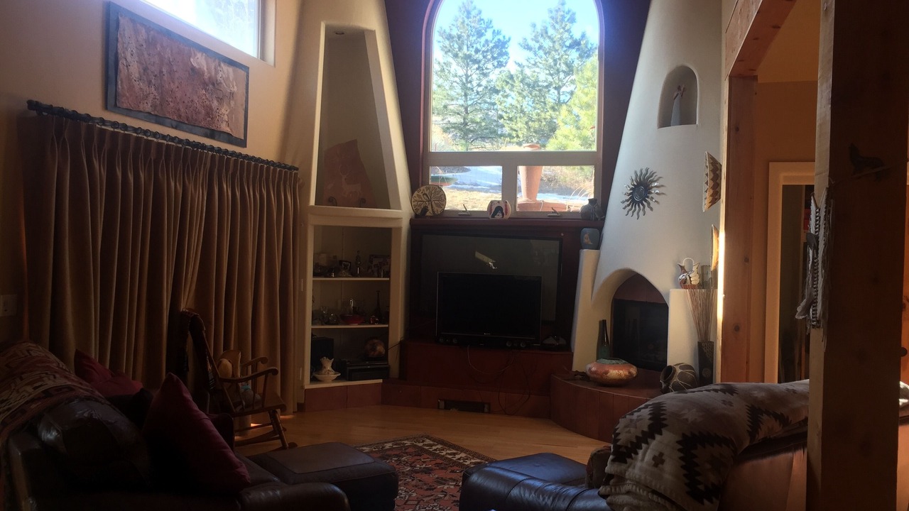Photo of Livingroom in Golden