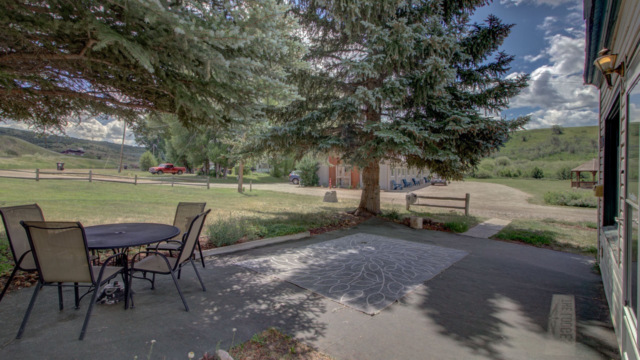 Photo of Outdoor in Oak Creek