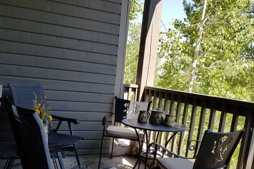Photo of Patio Balcony in Granby