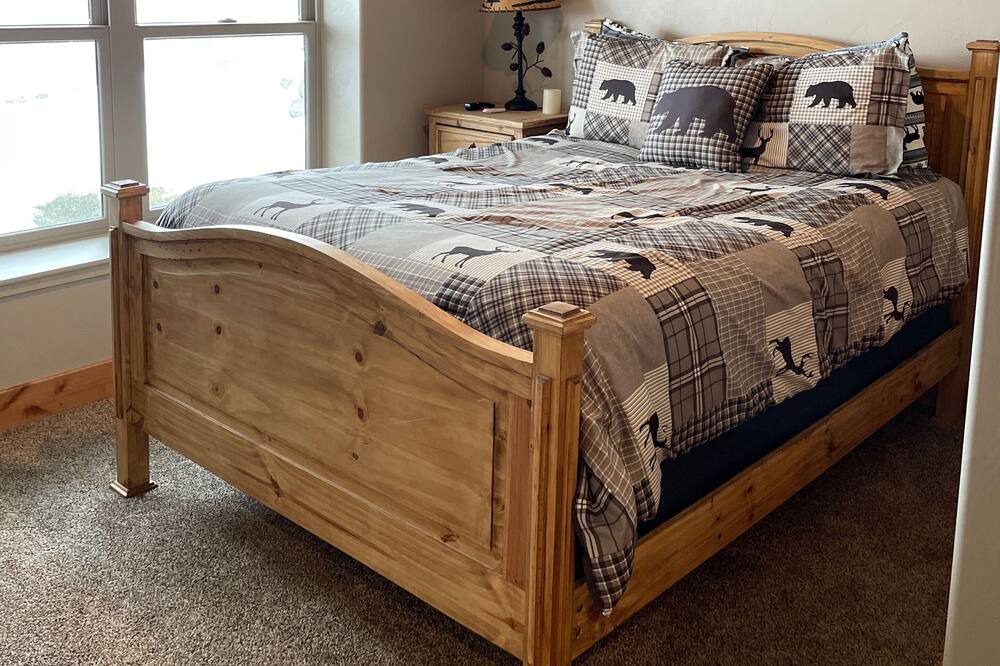 Photo of Bedroom in Mesa