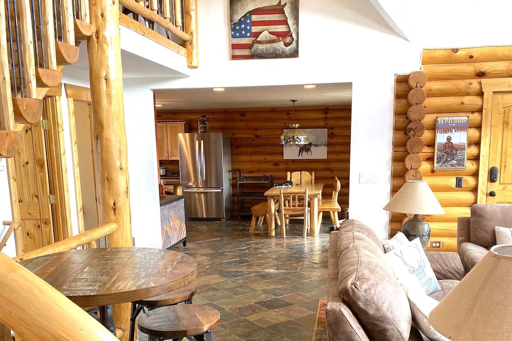 Photo of Livingroom in Grand County