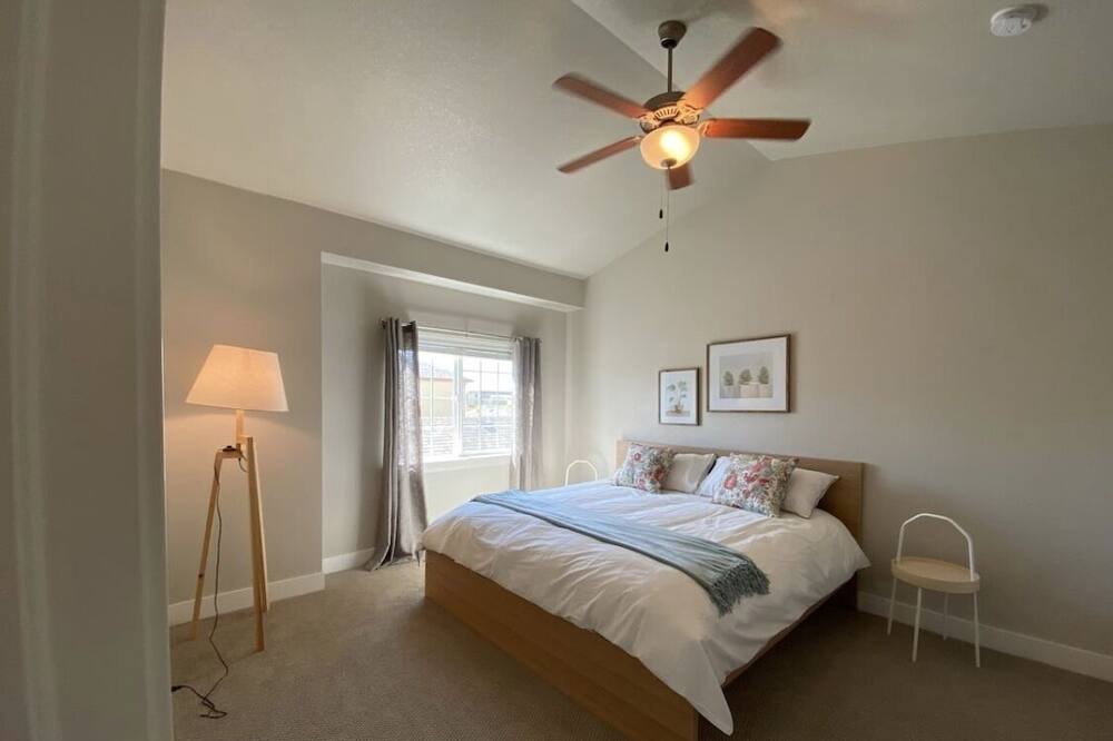 Photo of Bedroom in Fort Collins