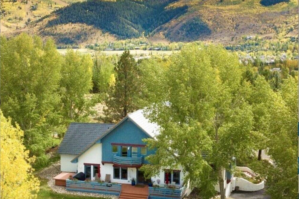 Photo of Outdoor in Singletree