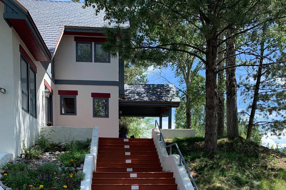 Photo of Outdoor in Singletree