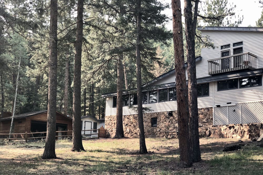 Photo of Outdoor in Evergreen West Central
