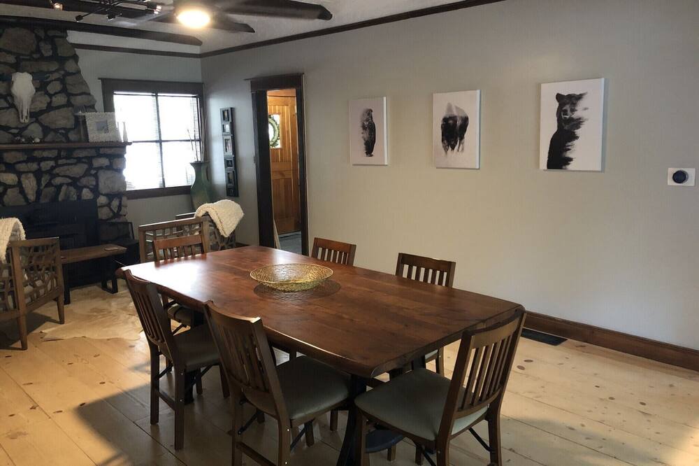 Photo of Bedroom in Evergreen West Central