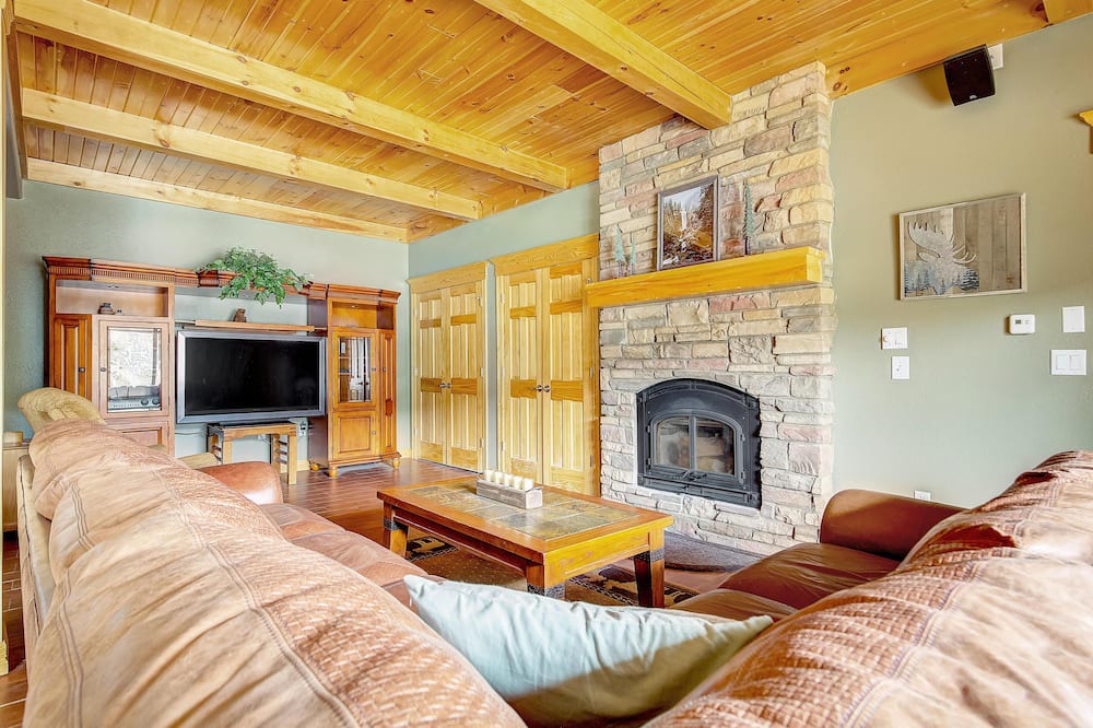 Photo of Livingroom in Morrison