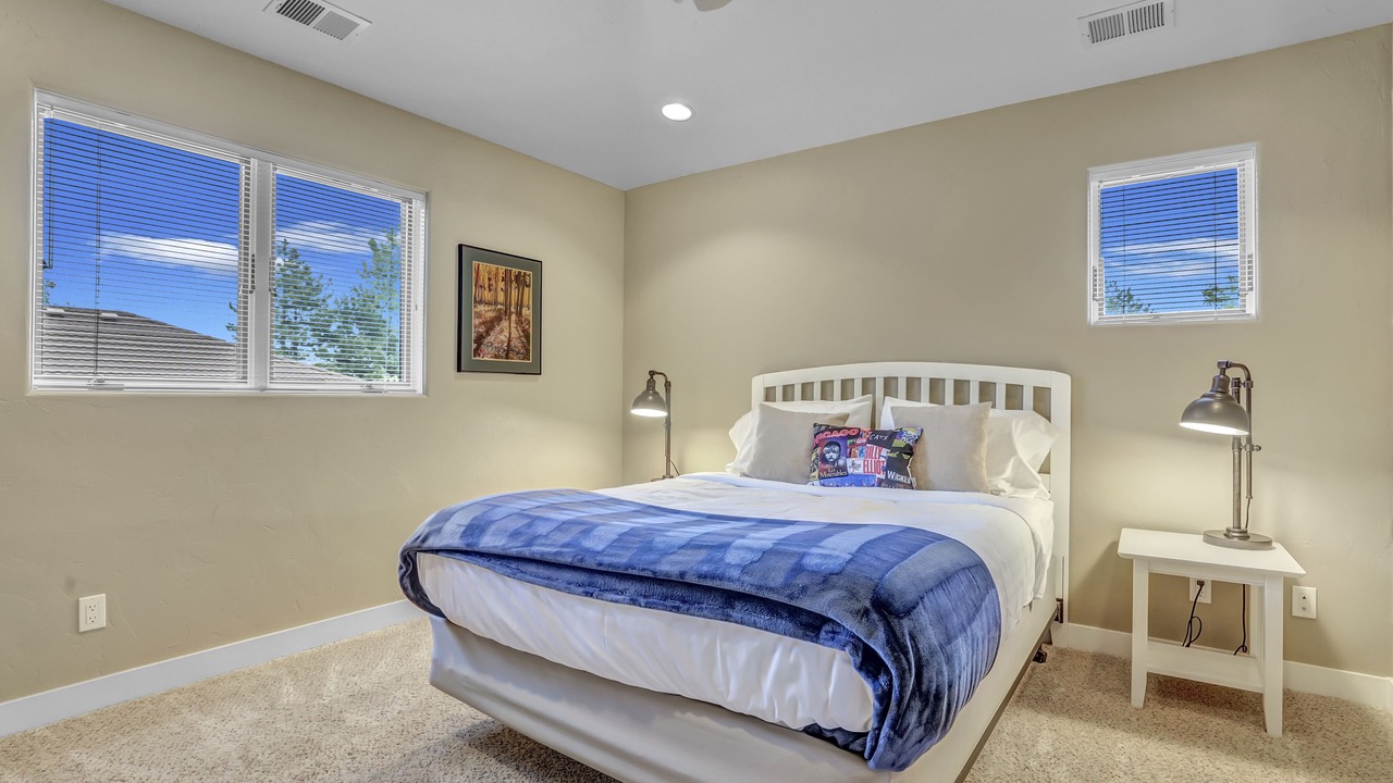 Photo of Bedroom in Old North Boulder