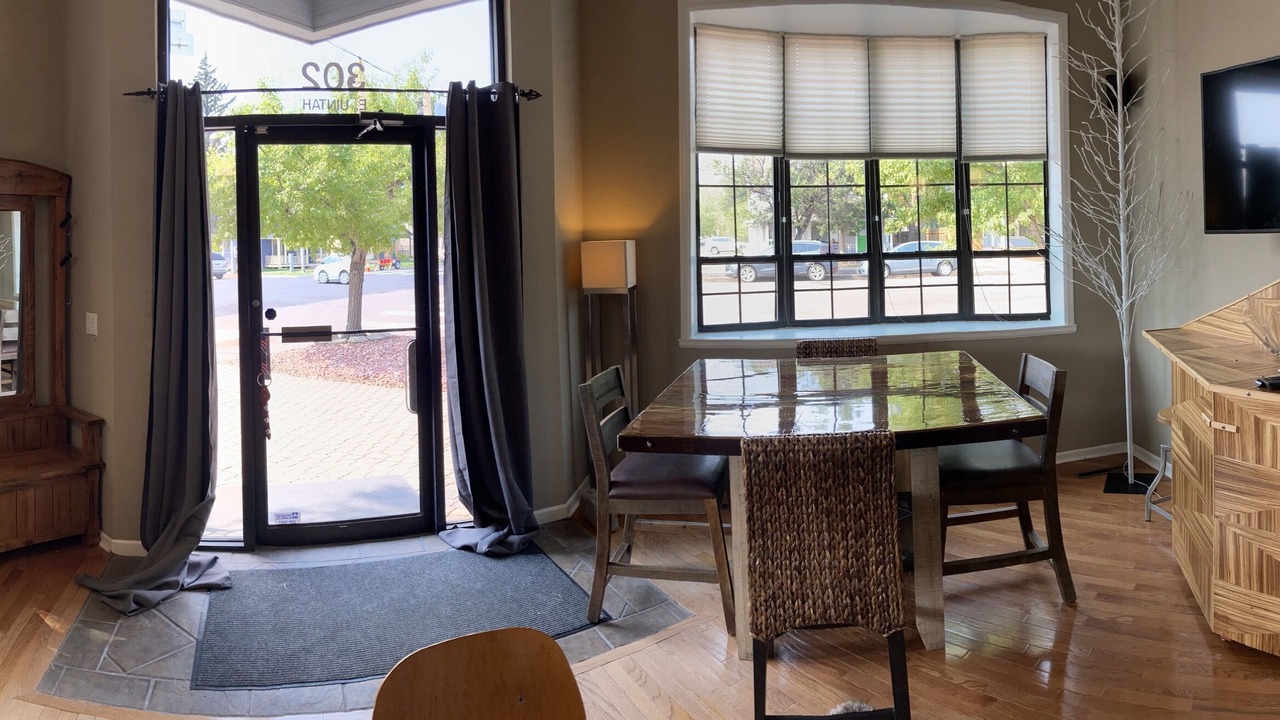 Photo of Livingroom in Old North End