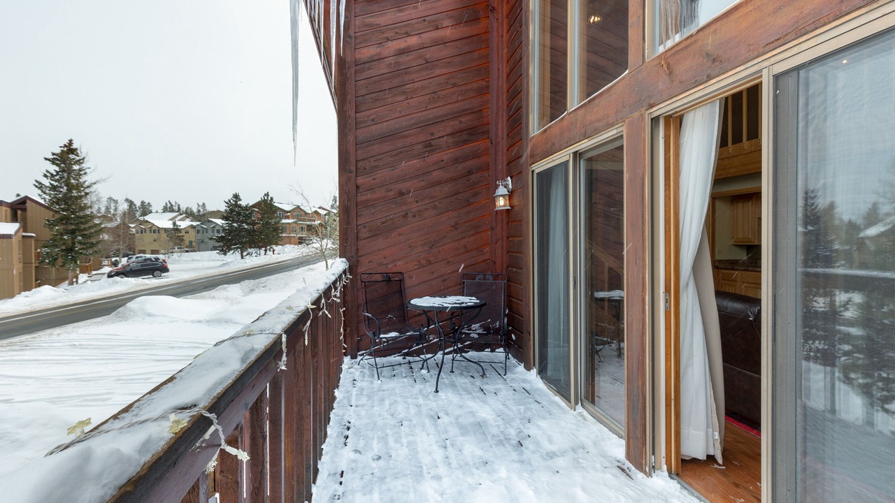 Photo of Patio Balcony in Wildernest