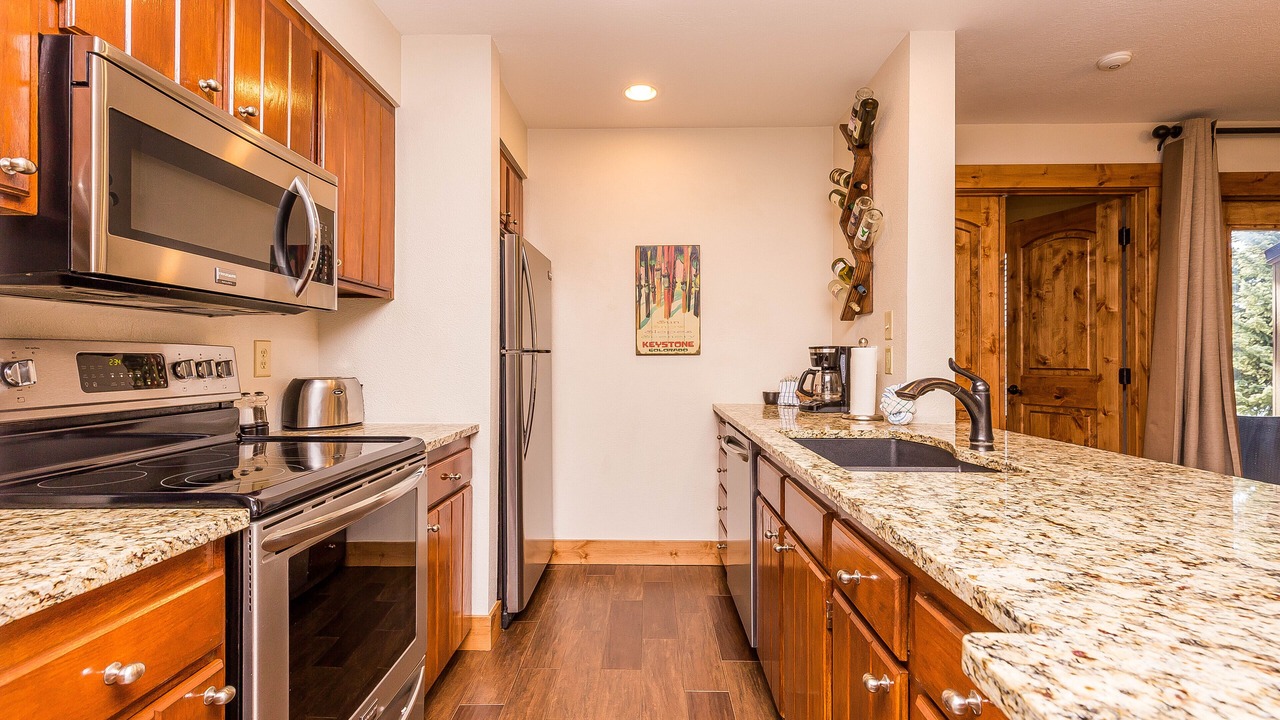 Photo of Kitchen in Lakeside Village