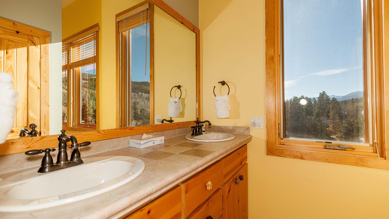 Photo of Bathroom in Keystone