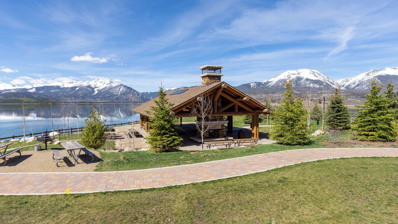 Photo of Outdoor in Dillon