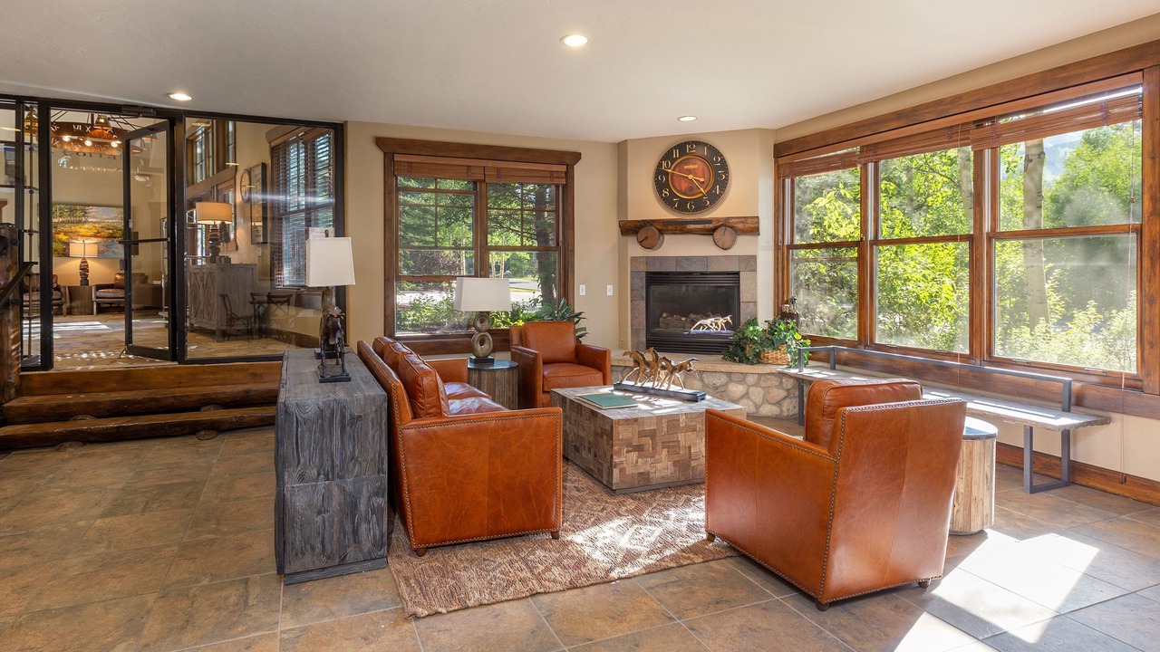 Photo of Livingroom in Warrior's Mark