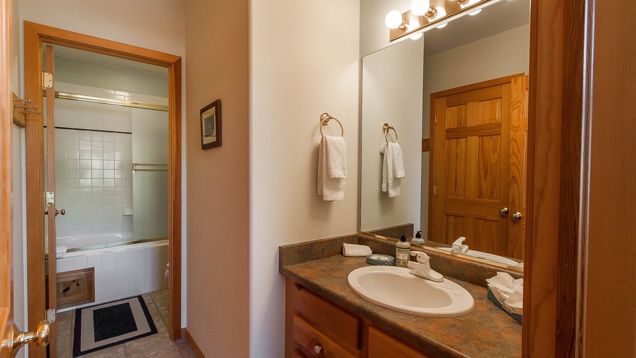 Photo of Bathroom in Mountain House